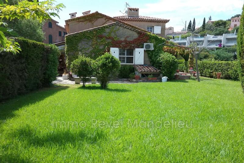 Villa - 120 m² - 5 pièces