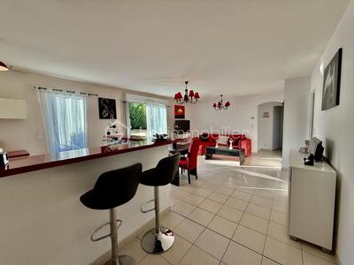 Maison - 74 m² - 3 pièces