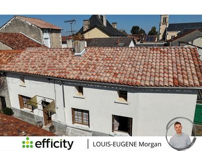 Maison - 90 m² - 4 pièces