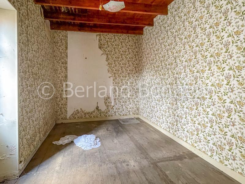 Maison - 214 m² - 11 pièces