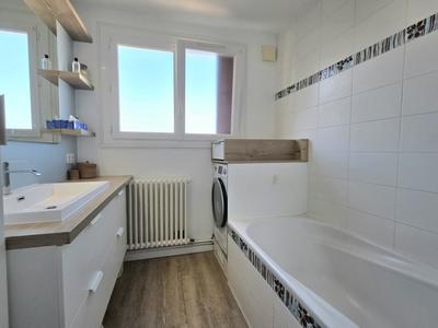 Appartement - 71 m² - 3 pièces