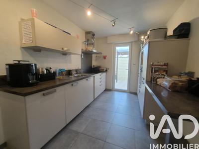 Maison - 180 m² - 7 pièces