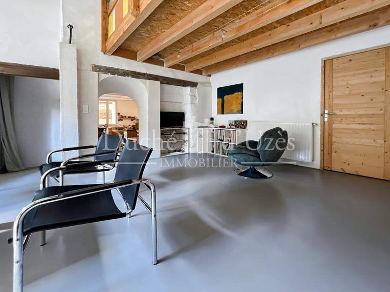 Maison - 198 m² - 7 pièces