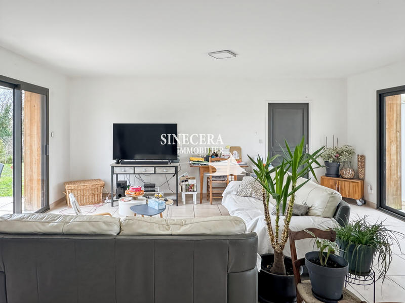 Villa - 220 m² - 10 pièces