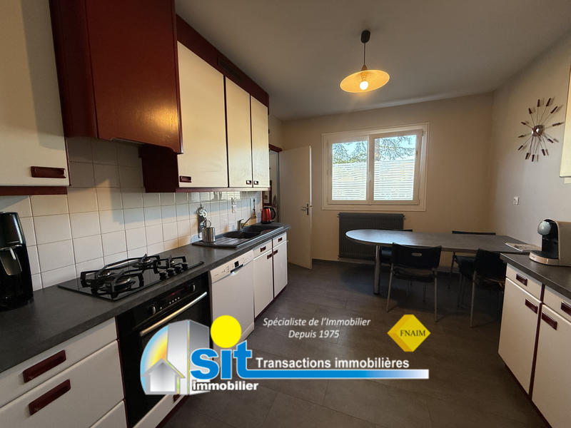 Appartement - 122 m² - 5 pièces