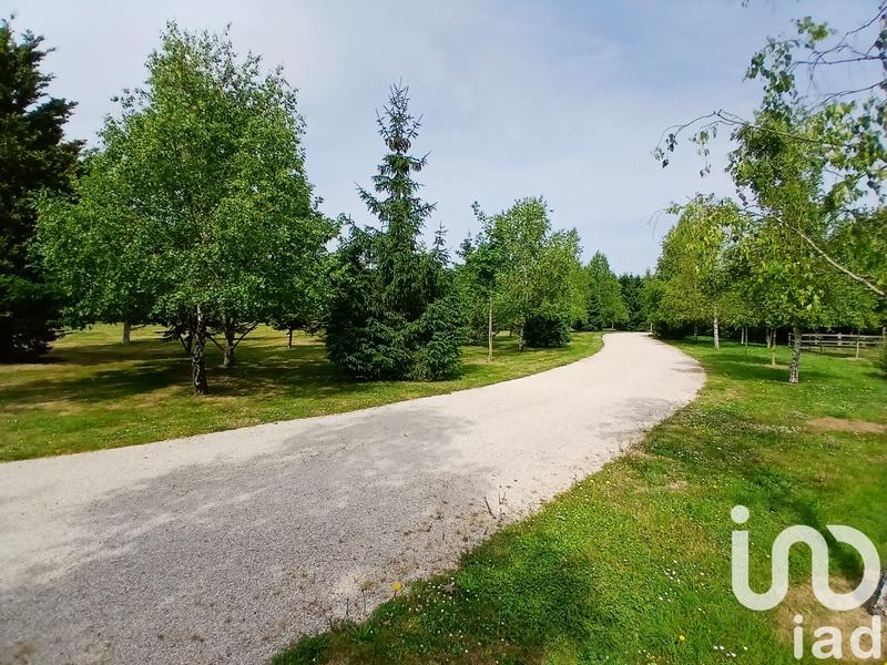 Maison - 351 m² - 12 pièces