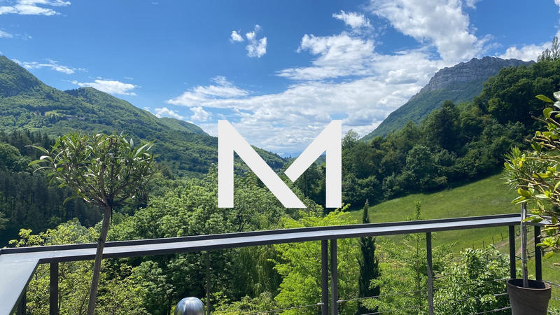 Maison - 190 m² - 5 pièces