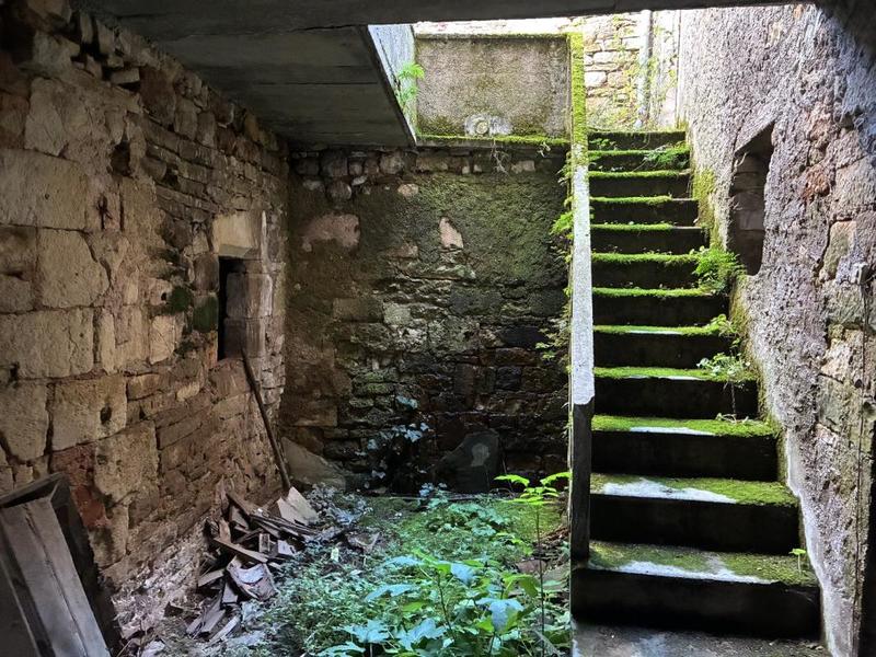 Propriété - 105 m² - 8 pièces