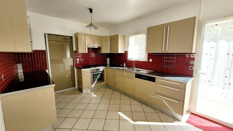 Maison - 130 m² - 6 pièces