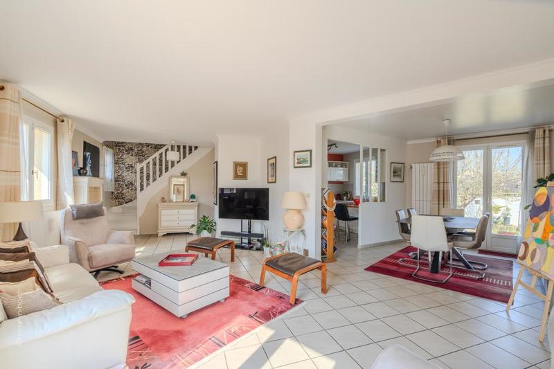 Maison - 130 m² - 6 pièces