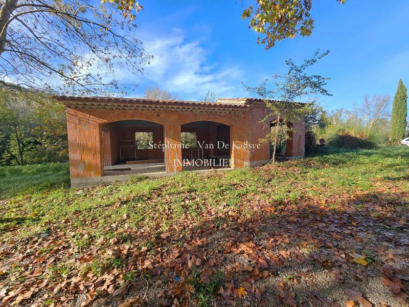 Propriété - 188 m² - 5 pièces