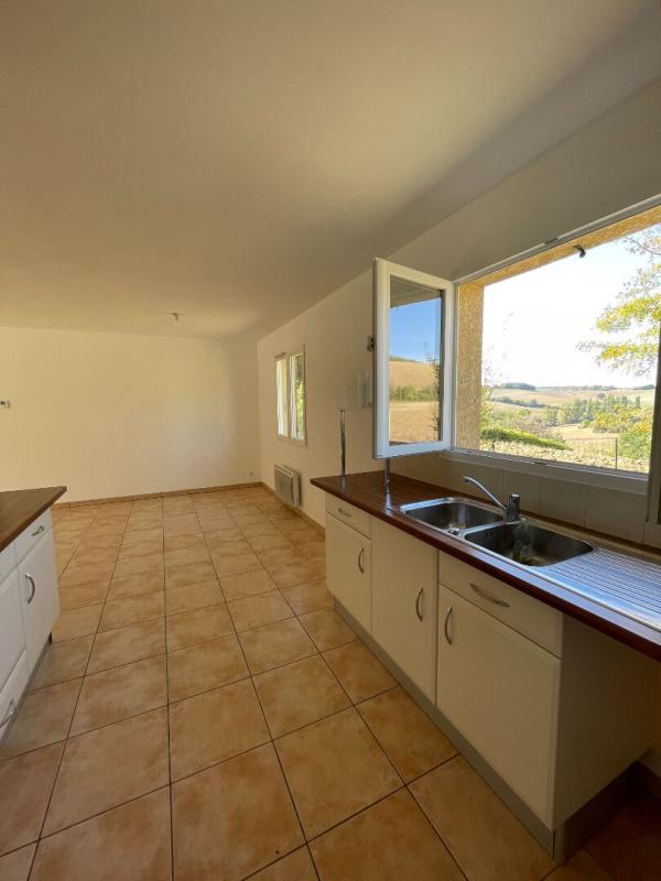 Villa - 90 m² - 4 pièces