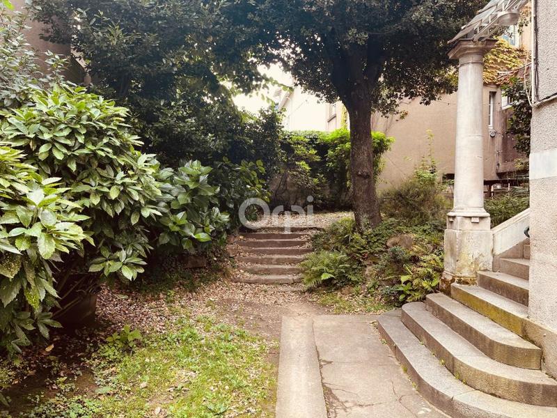 Appartement - 127 m² - 4 pièces