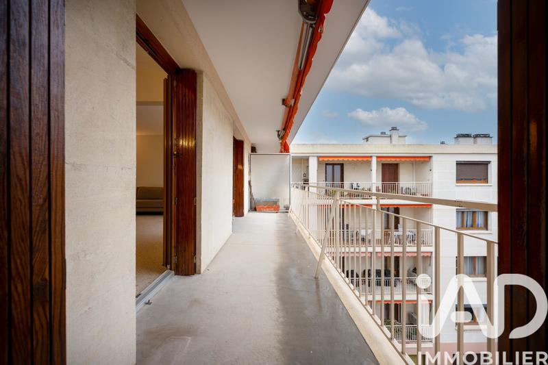 Appartement - 96 m² - 5 pièces