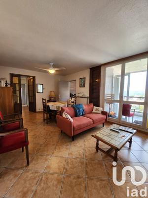 Appartement - 77 m² - 4 pièces