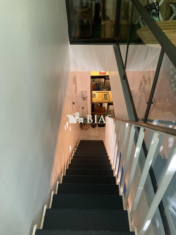 Fonds de commerce - 120 m²