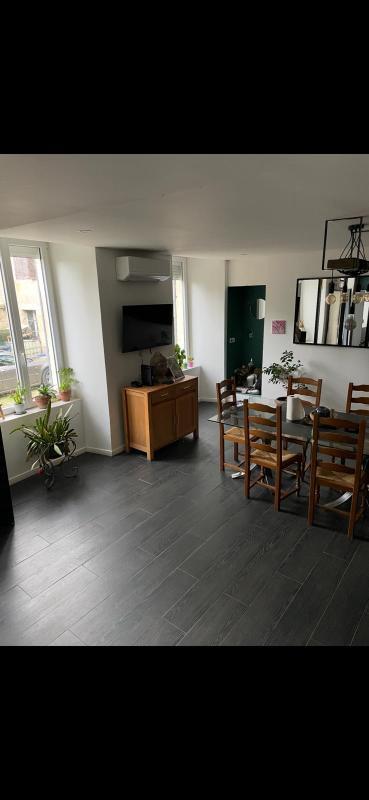 Maison - 150 m² - 7 pièces