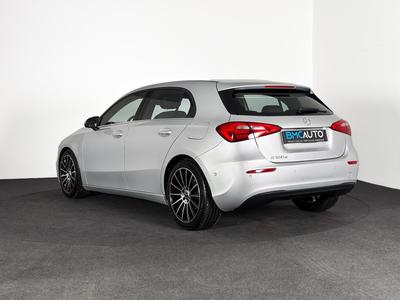 Mercedes Classe a 180d 110ch 7g-Dct Digital Cockpit Gps Regul Tel Camera Park Assist Clim 110 Ch