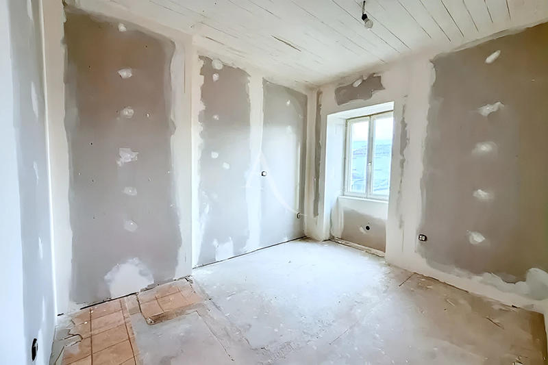 Maison - 78 m² - 5 pièces