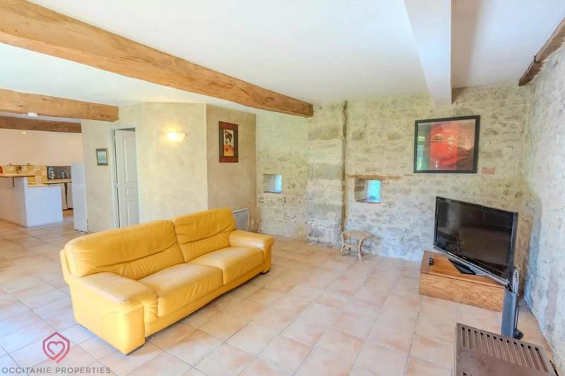 Corps de ferme - 700 m² - 17 pièces