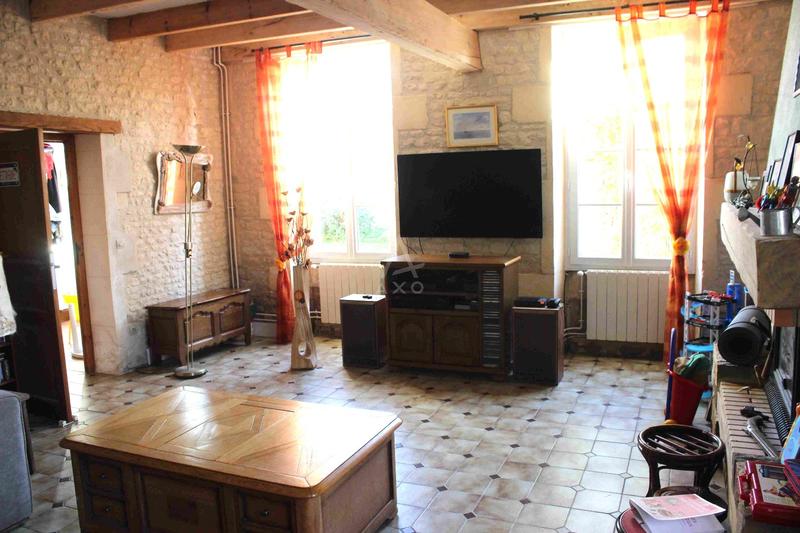 Maison de village - 285 m² - 7 pièces
