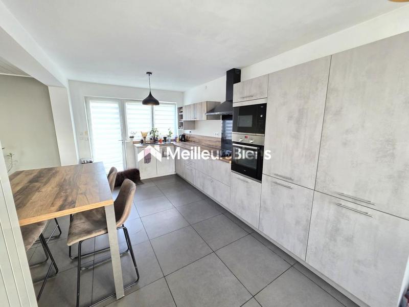 Maison - 160 m² - 5 pièces