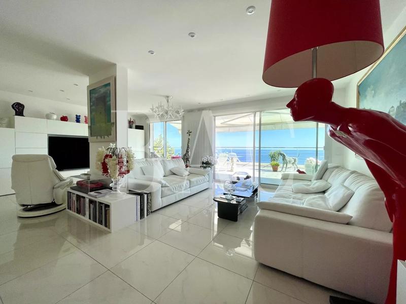 Appartement - 210 m² - 5 pièces