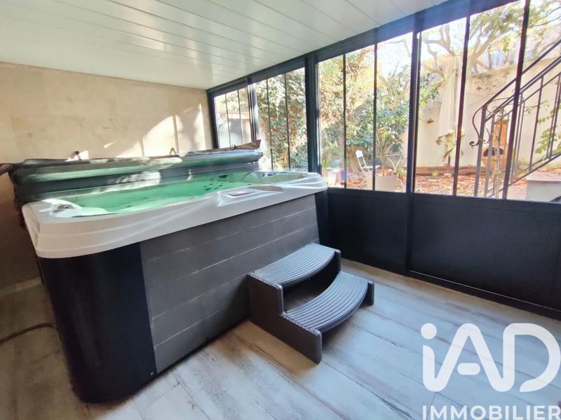 Maison de village - 240 m² - 6 pièces