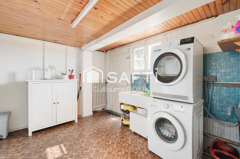 Maison - 170 m² - 6 pièces