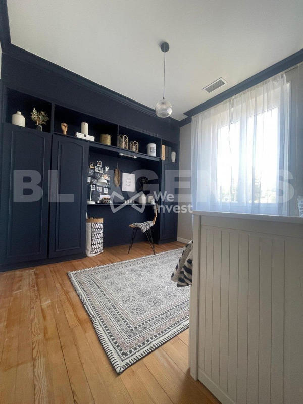 Maison - 166 m² - 7 pièces