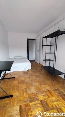 Chambre - 11 m² - 1 pièce