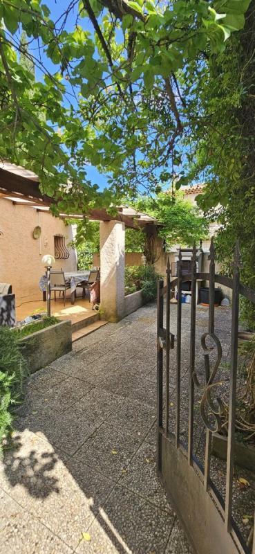 Propriété - 163 m² - 5 pièces