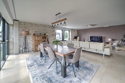 Appartement - 137 m² - 4 pièces
