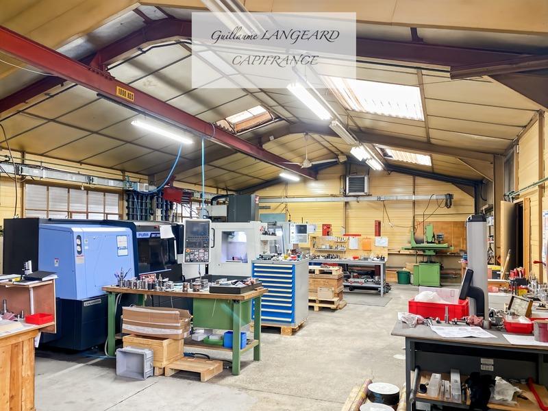 Bureau - 327 m² - 5 pièces