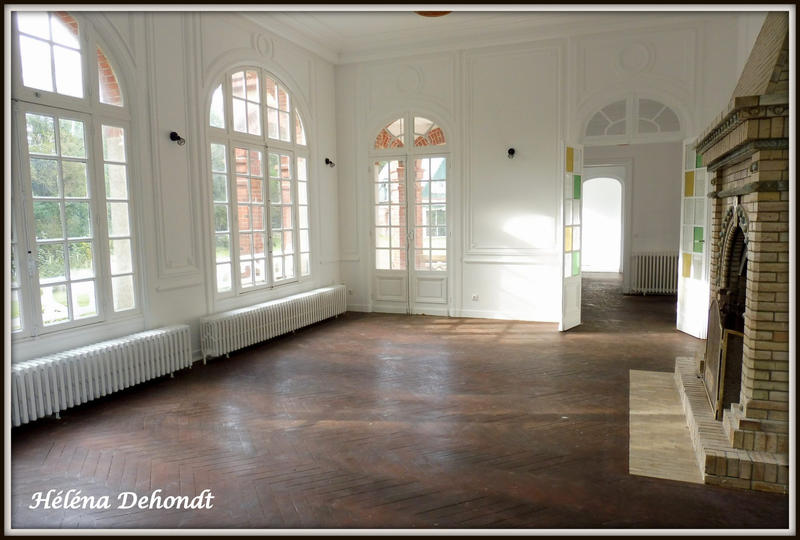 Maison - 227 m² - 13 pièces