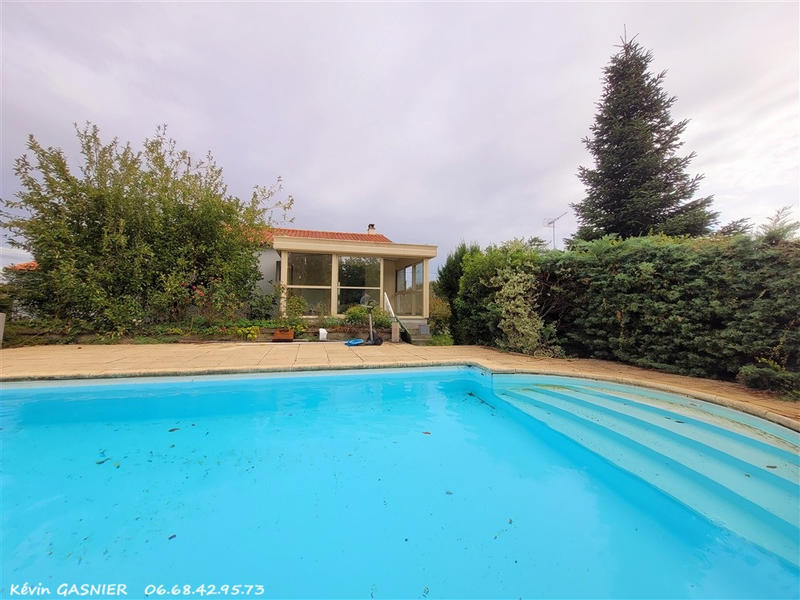 Maison - 115 m² - 6 pièces