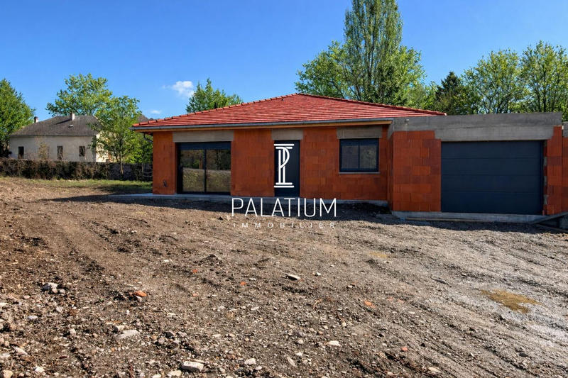 Maison - 110 m² - 4 pièces