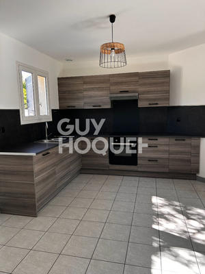 Maison - 77 m² - 3 pièces