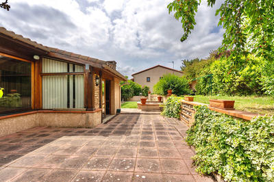 Maison - 161 m² - 6 pièces