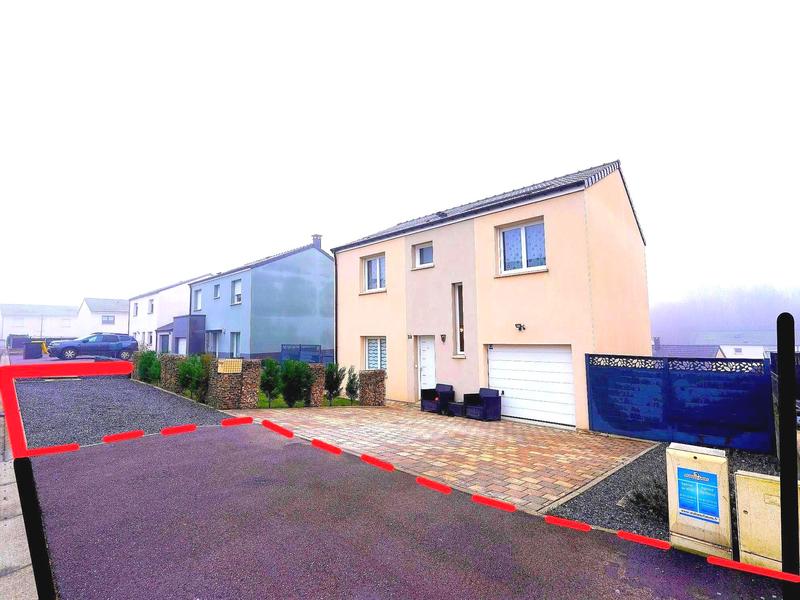 Maison - 110 m² - 6 pièces