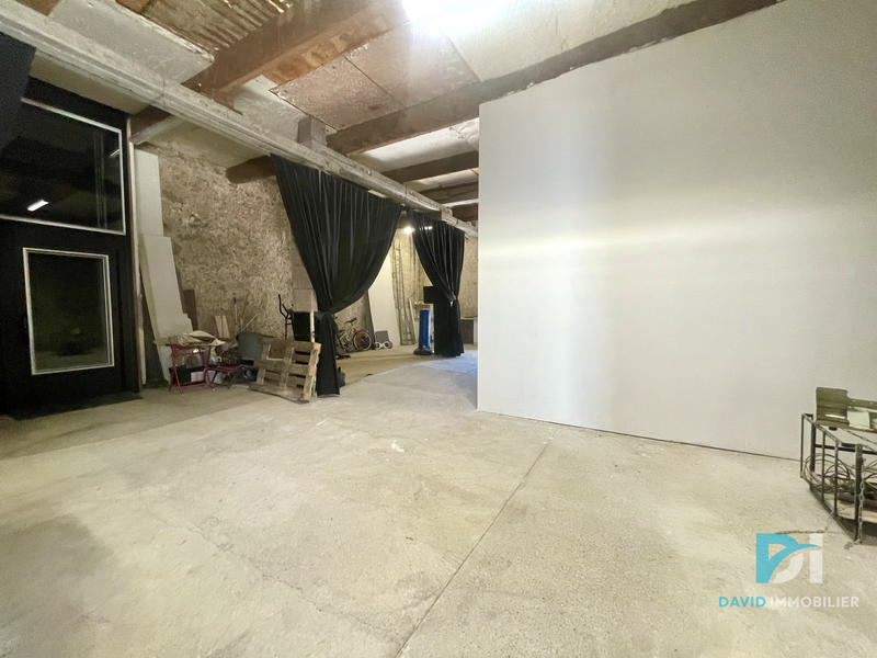 Maison - 242 m² - 5 pièces