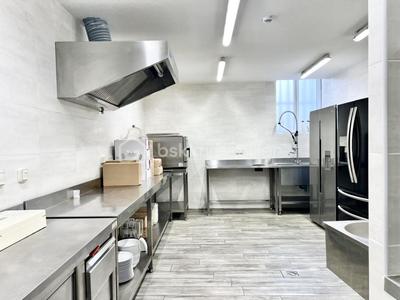 Bureau - 1 300 m² - 38 pièces