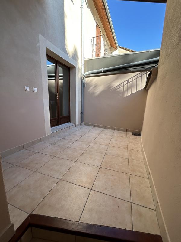 Appartement - 75 m² - 4 pièces