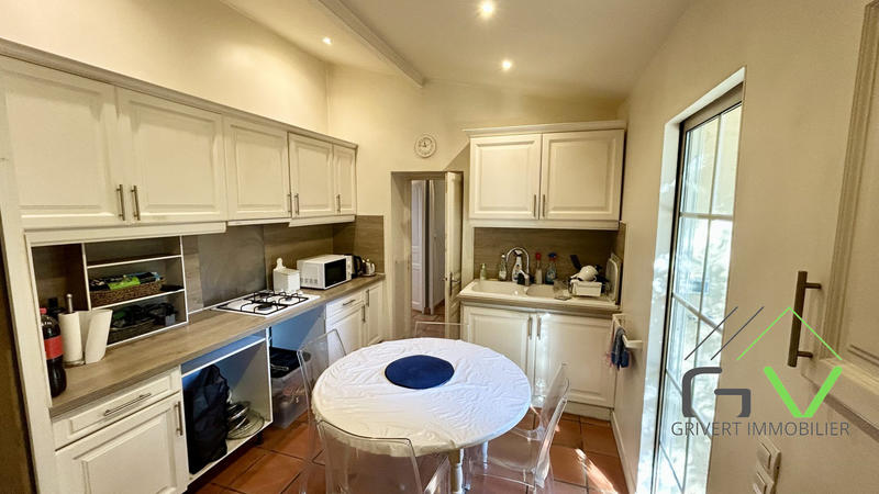 Villa - 140 m² - 5 pièces