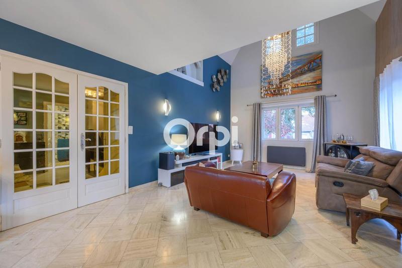 Maison - 146 m² - 5 pièces