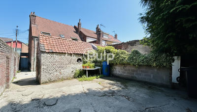 Maison - 95 m² - 5 pièces