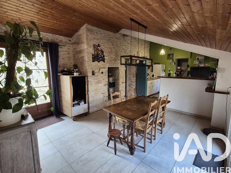 Maison - 136 m² - 7 pièces