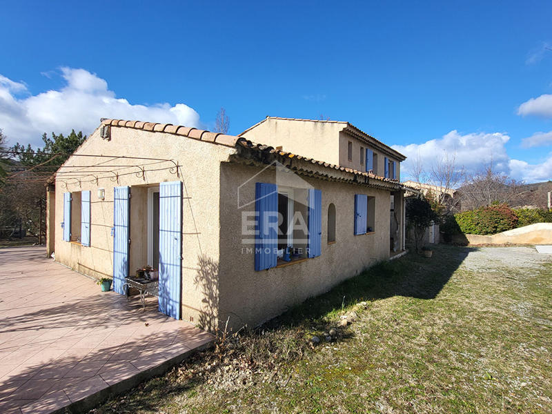Maison - 138 m² - 6 pièces