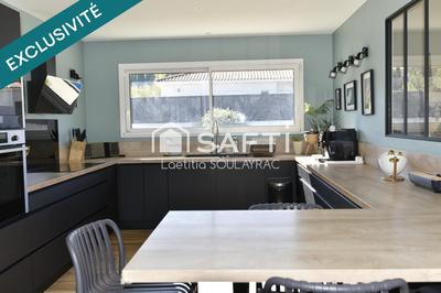 Villa - 204 m² - 6 pièces