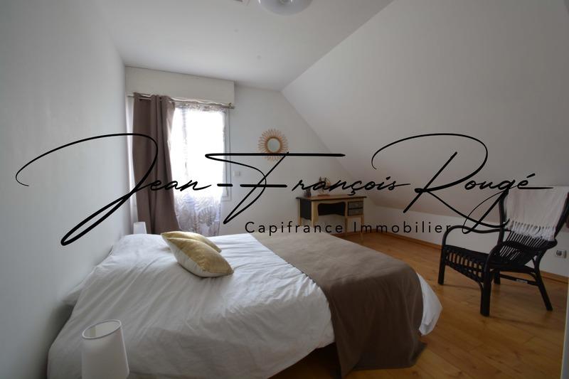 Maison - 235 m² - 9 pièces